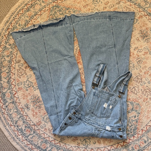Wisteria Lane Super Wide Leg Denim Distressed Overalls — Size Medium - Picture 3 of 8